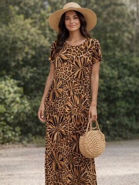 Short Sleeve Maxi Dress in Tan and Black Animal Floral Print